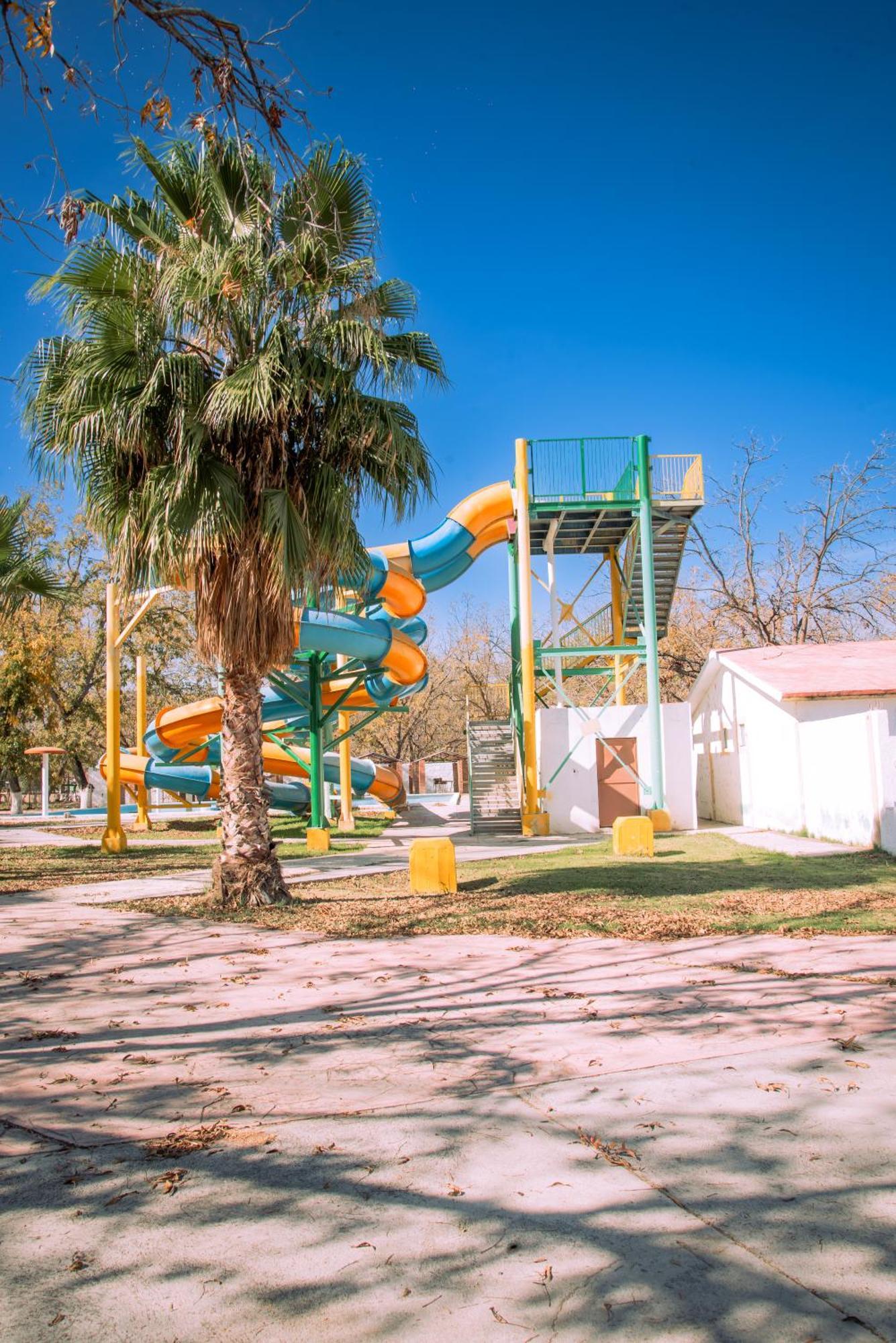 Hotel Pueblo Viejo Паррас-де-ла-Фуэнте Экстерьер фото